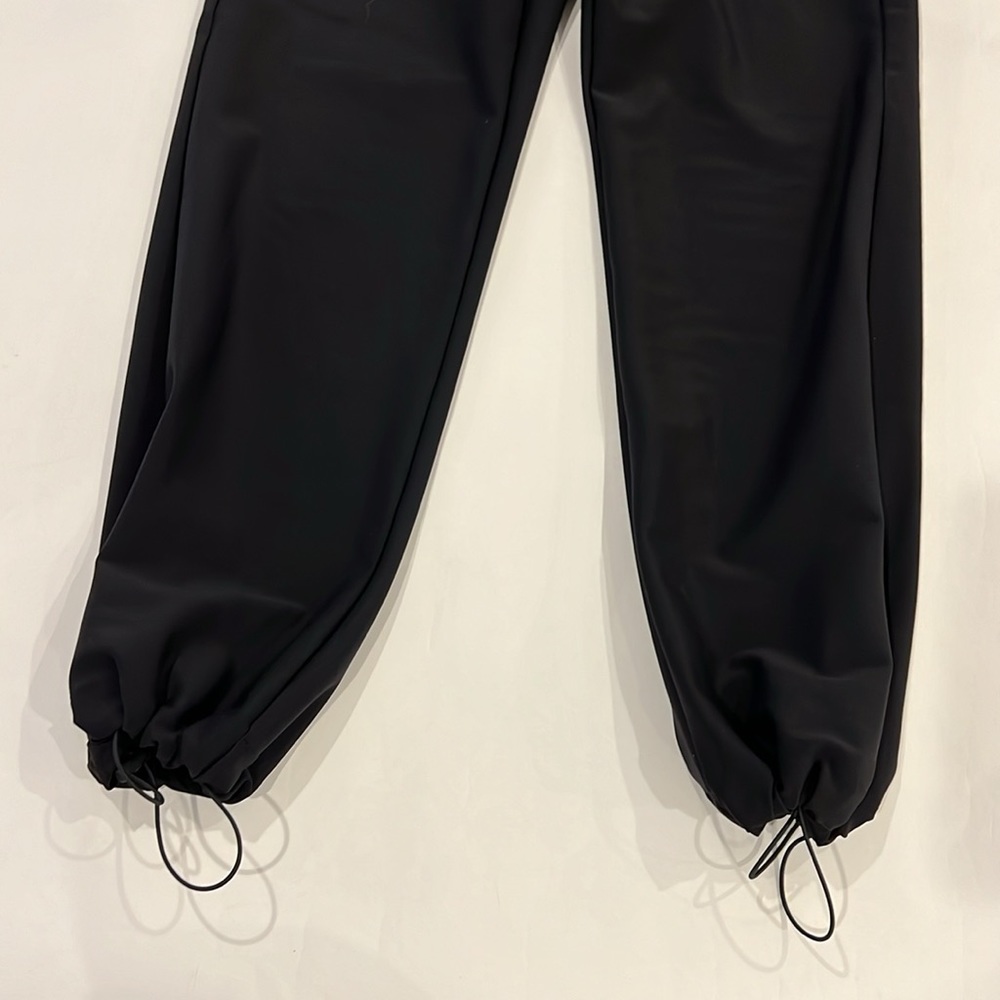 ATHLETA stellar cargo pant black size 2P - Picture 3 of 10